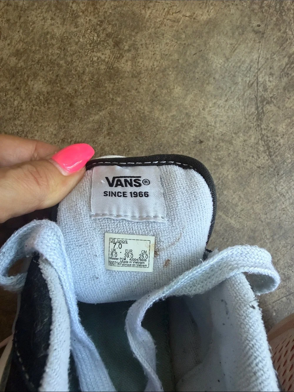 Vans Kids Black and White Old Skool Low-Top Sneakers